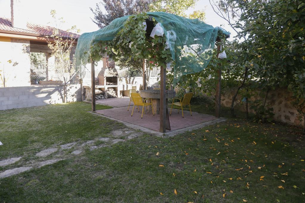 En Casa De Carlos Ortigosa del Monte Eksteriør billede